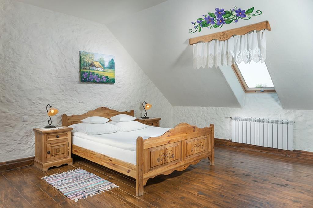 Lipowy Gosciniec Aparthotel Otwock Maly Ruang foto
