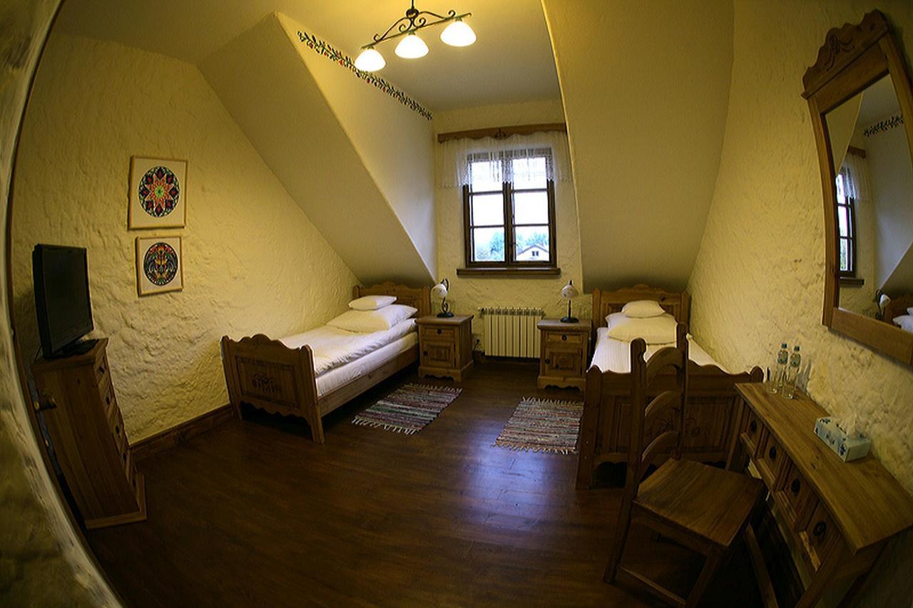Lipowy Gosciniec Aparthotel Otwock Maly Ruang foto